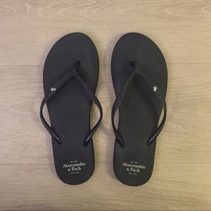 Rubber Flip Flops (Abercrombie - Navy Blue)